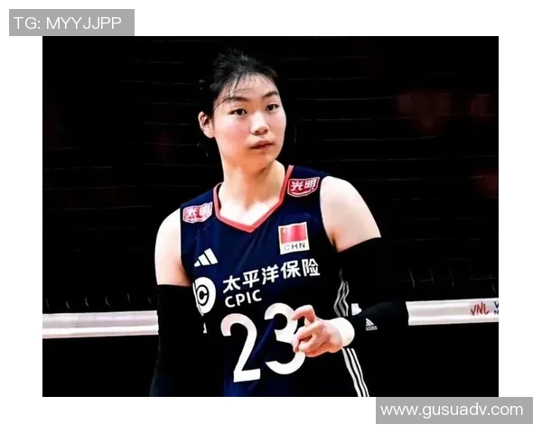 女排主教练大胆启用新人，网友称其“赌王”