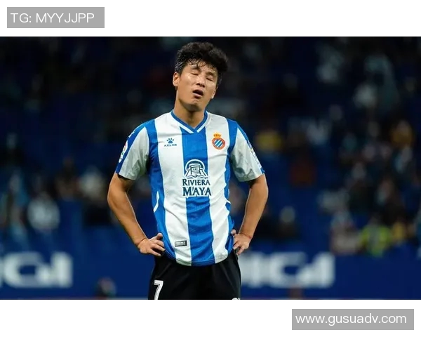 武磊赛场爆发小插曲,裁判如何处理? 武磊赛场爆发小插曲,裁判如何处理?